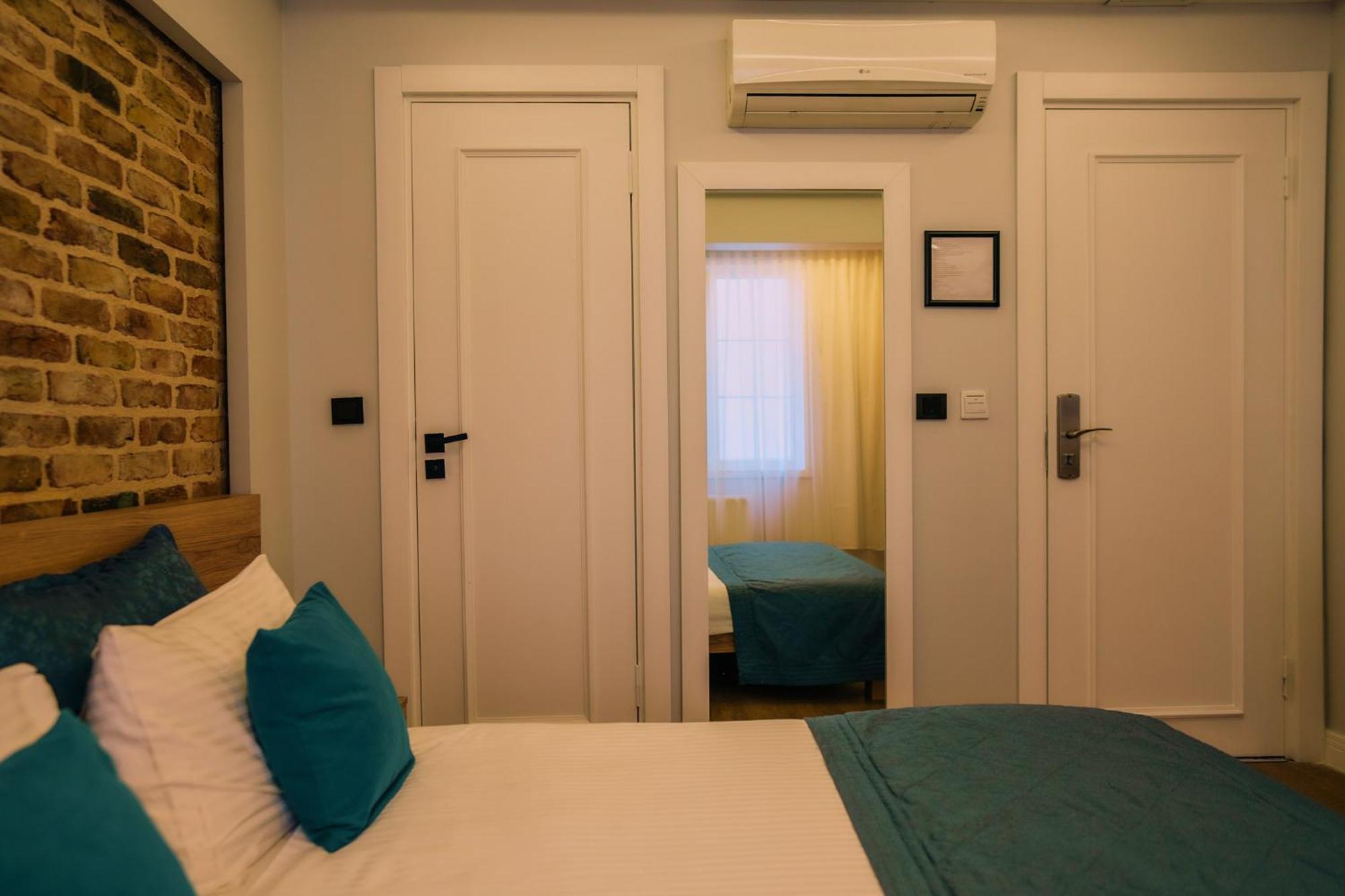 Taksim Santa Lucia Hotel Istanbul Ngoại thất bức ảnh